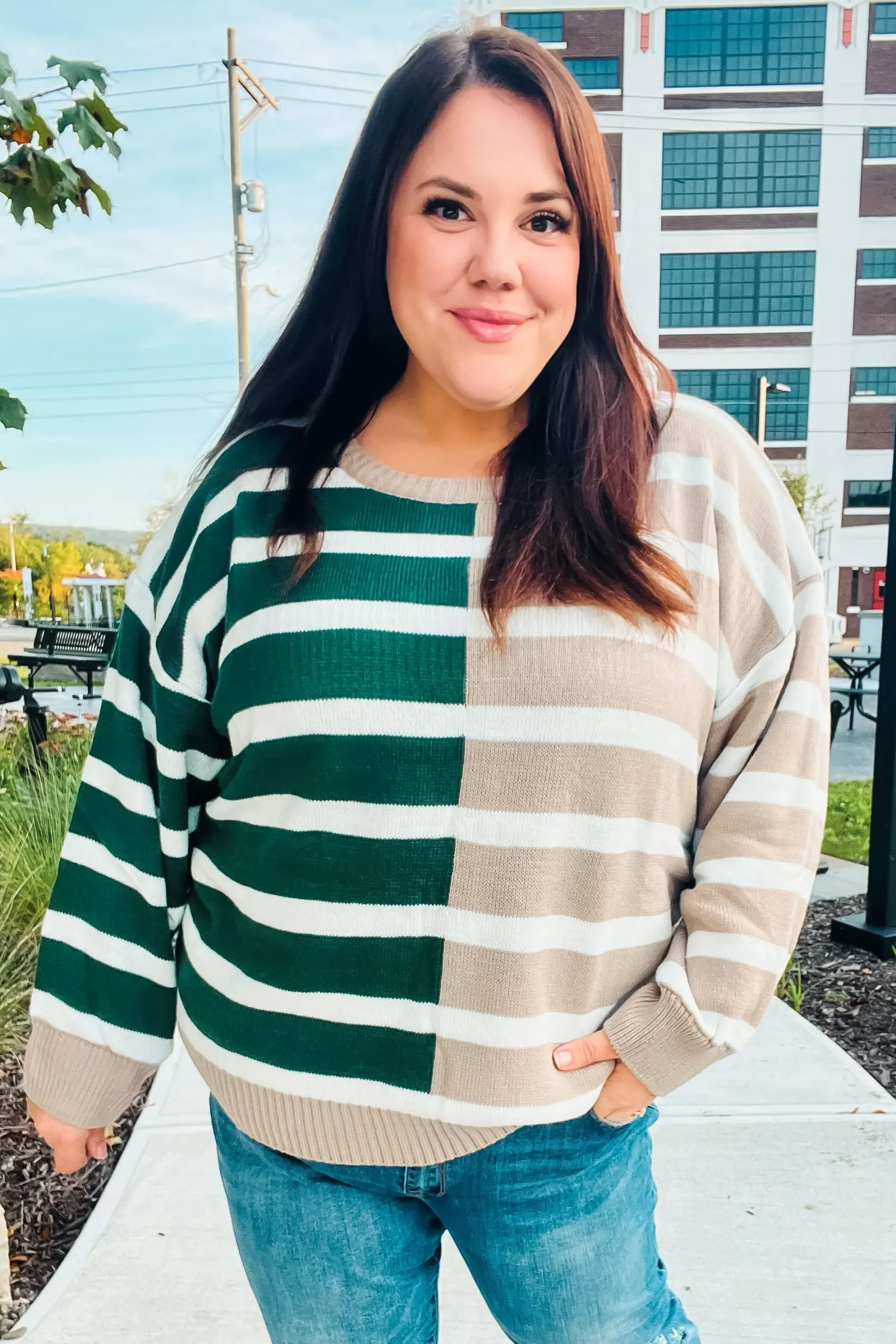 &Hunter Green & Taupe Striped Color Block Sweater